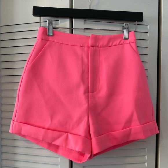 Endless Rose Tailored Basic Shorts - Picture 2 of 6